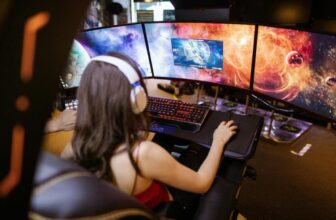 Best Monitors for Streaming and Gaming Setups